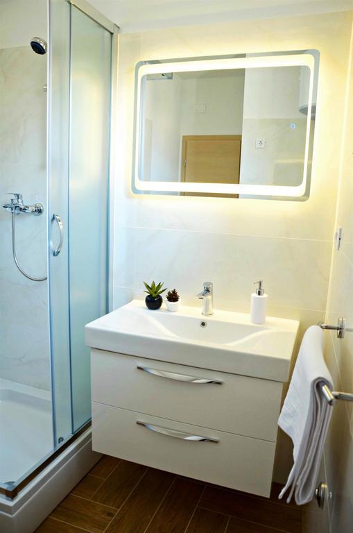 Apartment Luna Постира Екстериор снимка